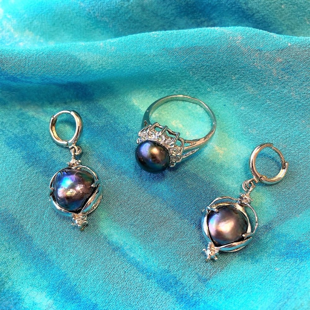 Black pearl set